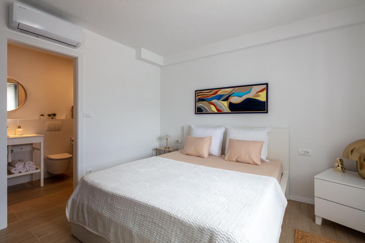 Holiday Home Vallis Povlja  Esterno foto